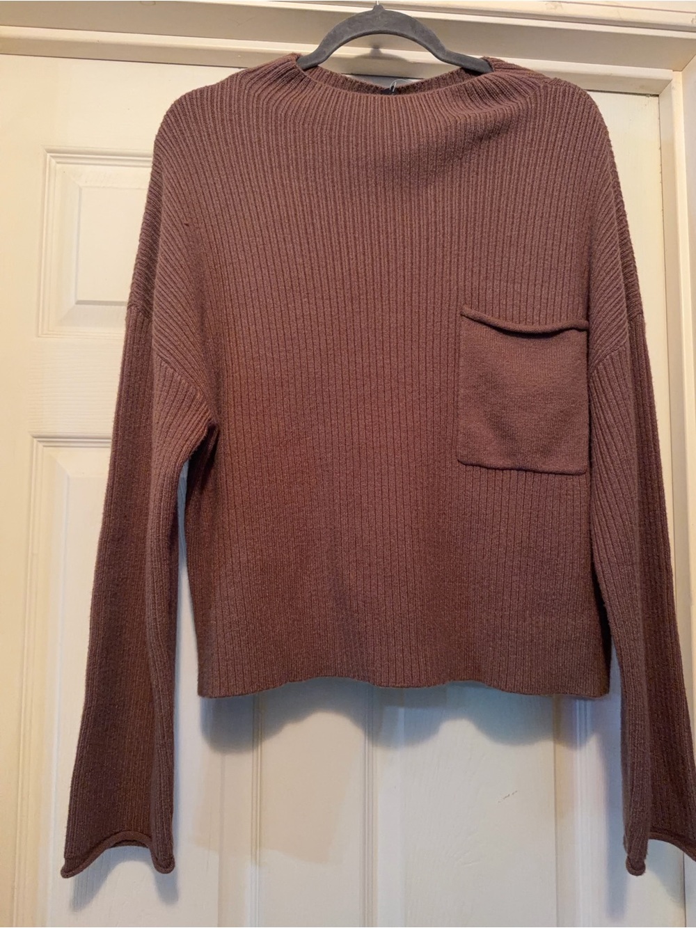 Soft Ribbed Pocket Sweater - Dusty brown